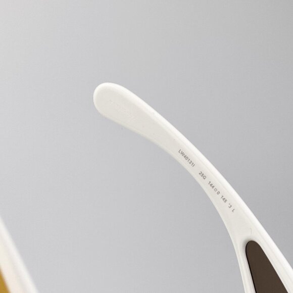 Loewe FASHION LW40131I Sunglasses – Ivory White Gold | Model LW40131I 25G